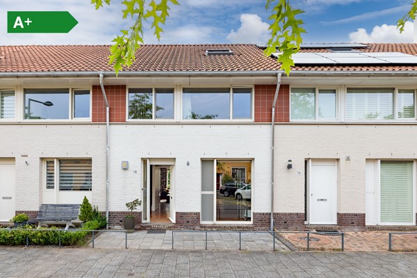 Medium property photo - Leliekeverstraat 18, 2492 RJ The Hague